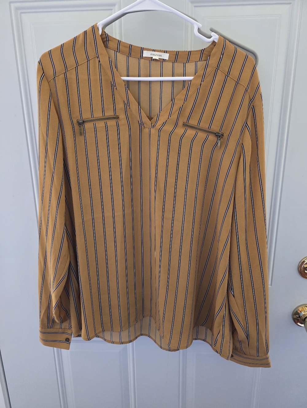 Maurices Mustard Striped V-Neck Tunic with Zip Detail Size Large